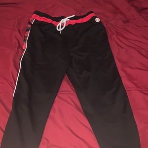 Black red joggers